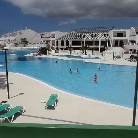 Don Jose Aparthotel